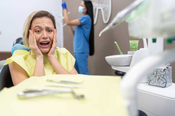 Best Emergency Dental Care for Broken or Chipped Teeth in Davie, FL